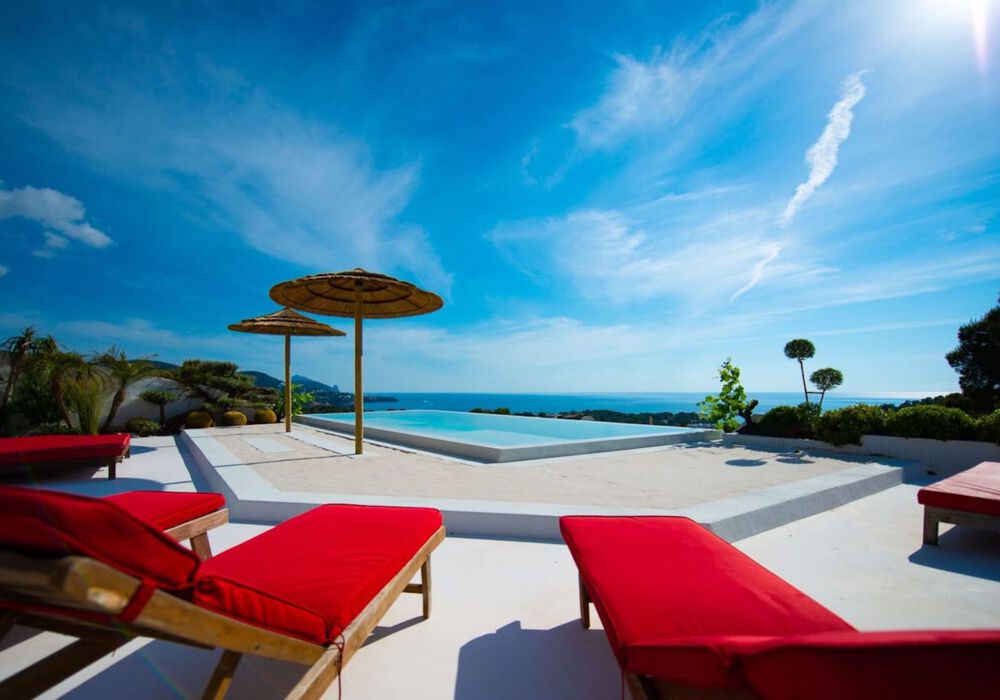 Villa Azaria