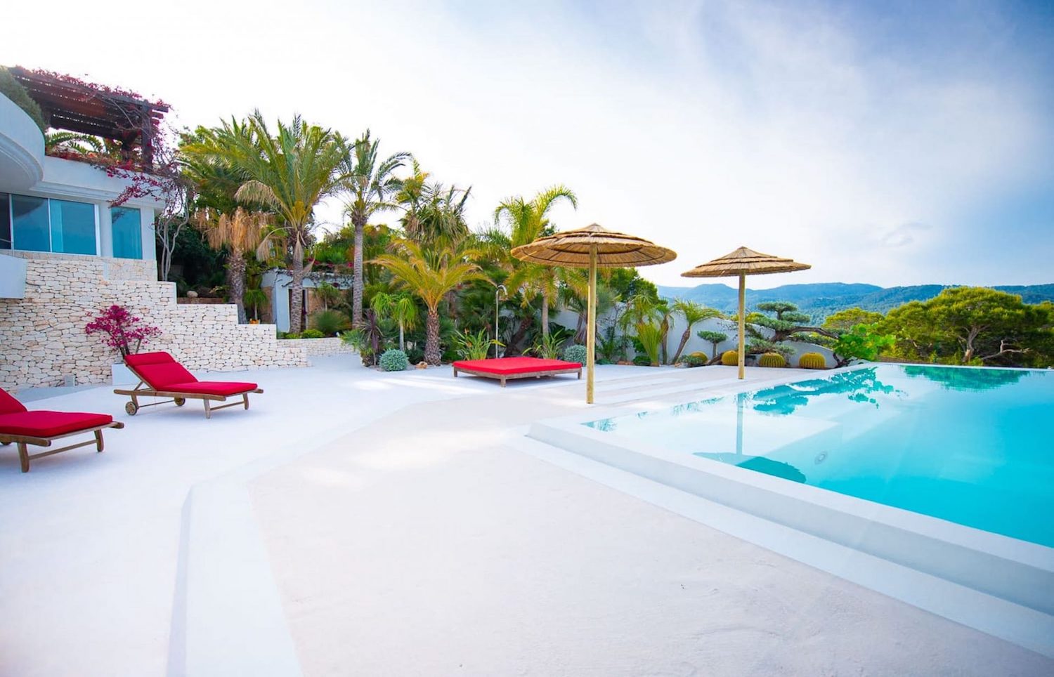 Villa Azaria