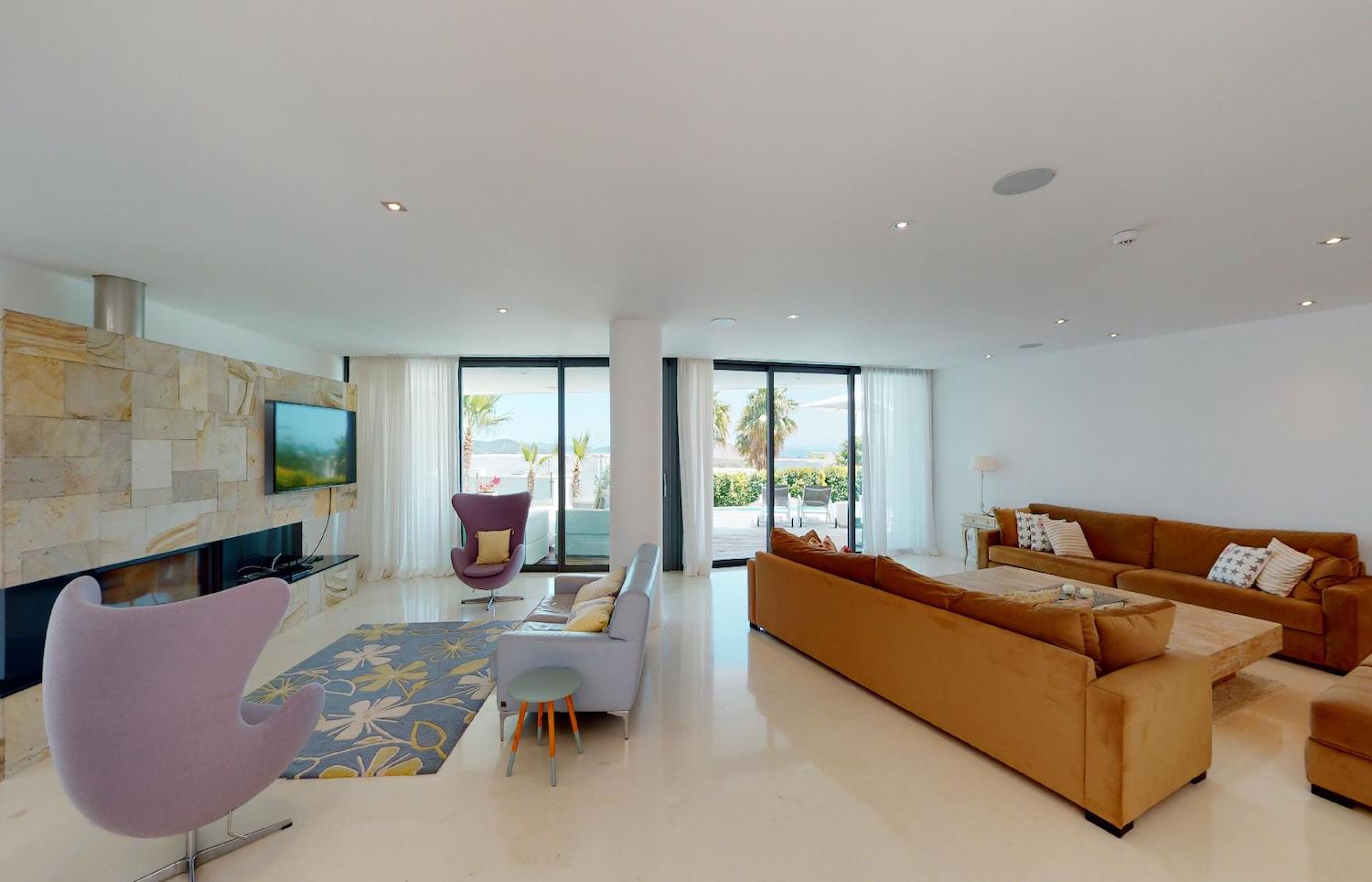 Villa Riley