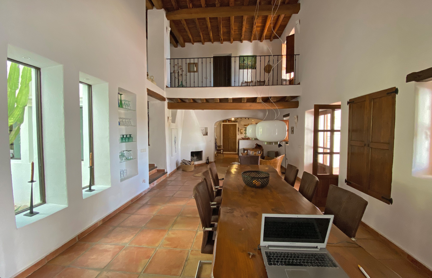 Villa Silent